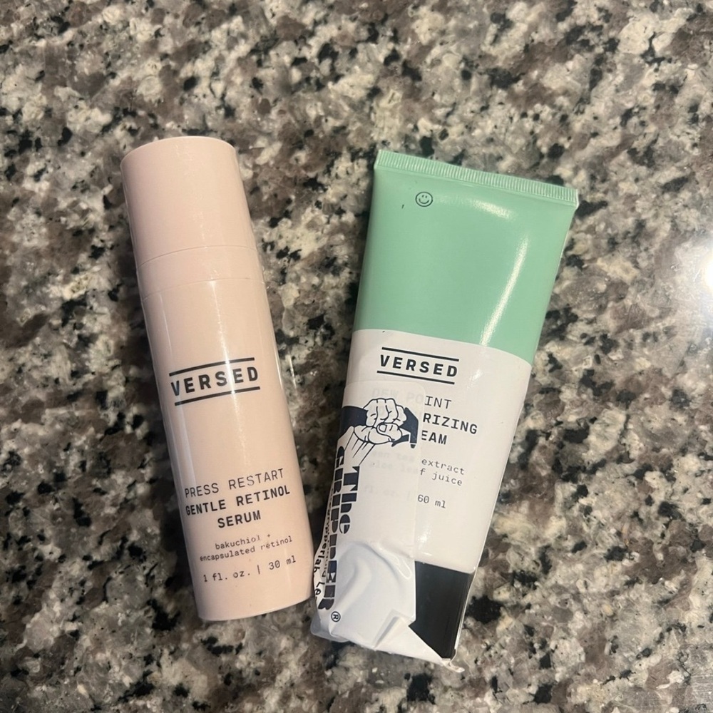 VERSED - Dew Point Moisturizing Gel Cream +retinol cream